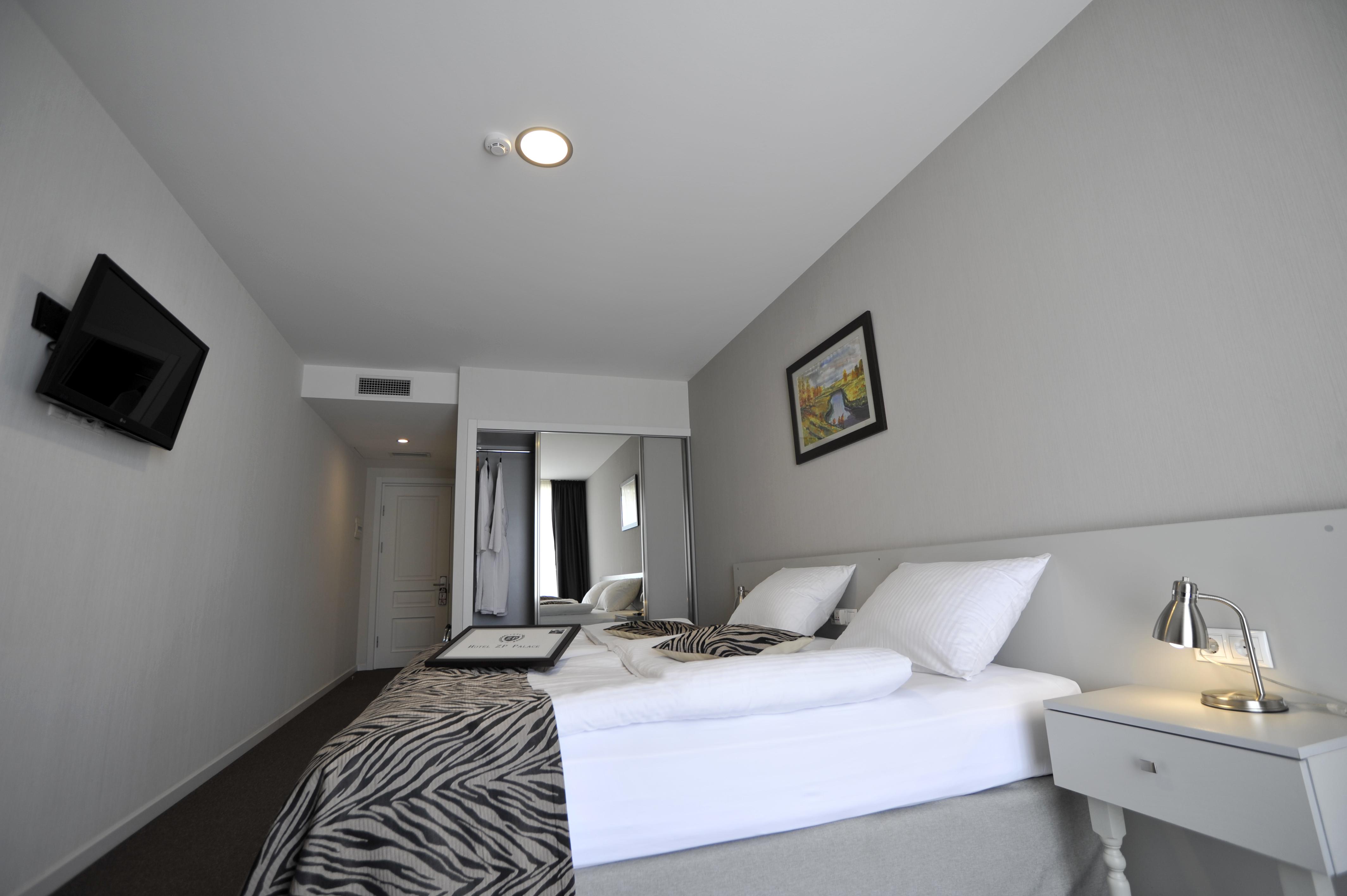 Hotel Zp Palace Tbilisi Exterior photo
